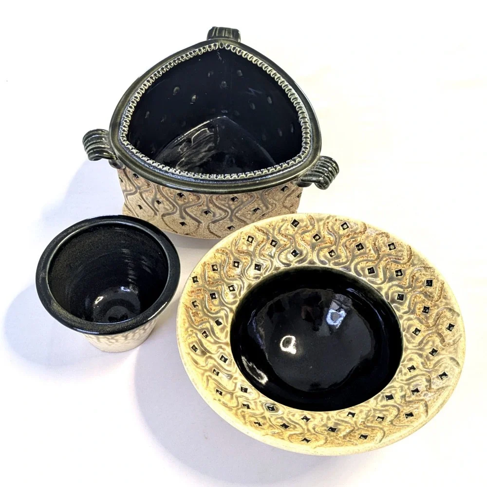Burhans USA Studio Pottery 3 Piece Set Triangular Planter Bowl Drip Glaze